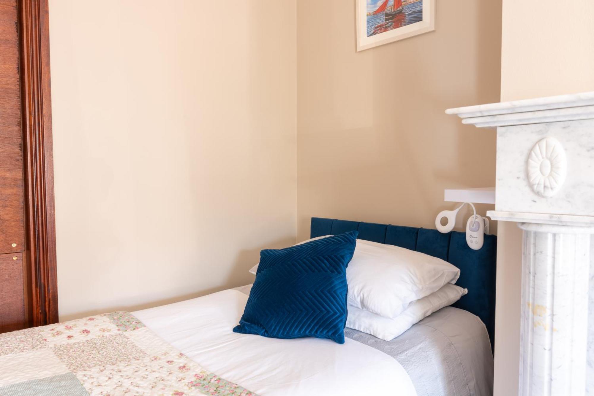 Chambre Triple Économique avec Salle de Bains Commune