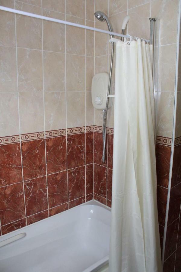 Chambre Simple avec Salle de Bains