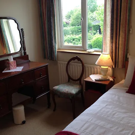 Claremont B&B-3