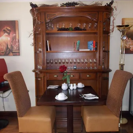 Ashford Manor Guesthouse-2